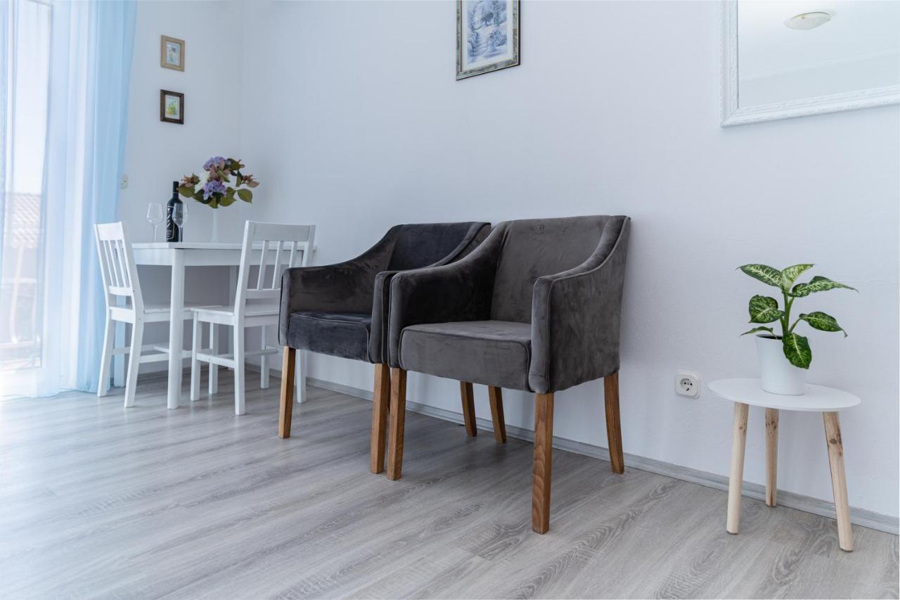 מליני Benic Apartments מראה חיצוני תמונה