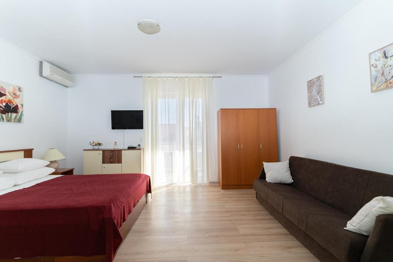 מליני Benic Apartments מראה חיצוני תמונה