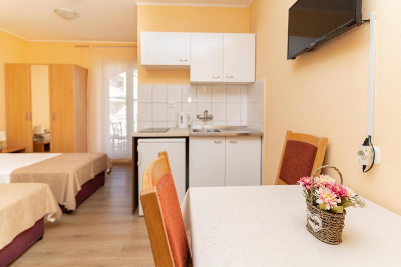 מליני Benic Apartments מראה חיצוני תמונה
