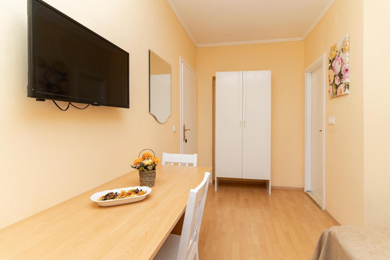 מליני Benic Apartments מראה חיצוני תמונה